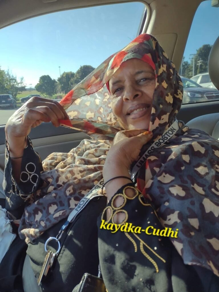 Allaah haw naxariisto marxuumadda Shakroon Axmed Sagal—geerideedu waa khasaare weyn oo ku yimid fanka iyo suugaanta Soomaaliyeed.